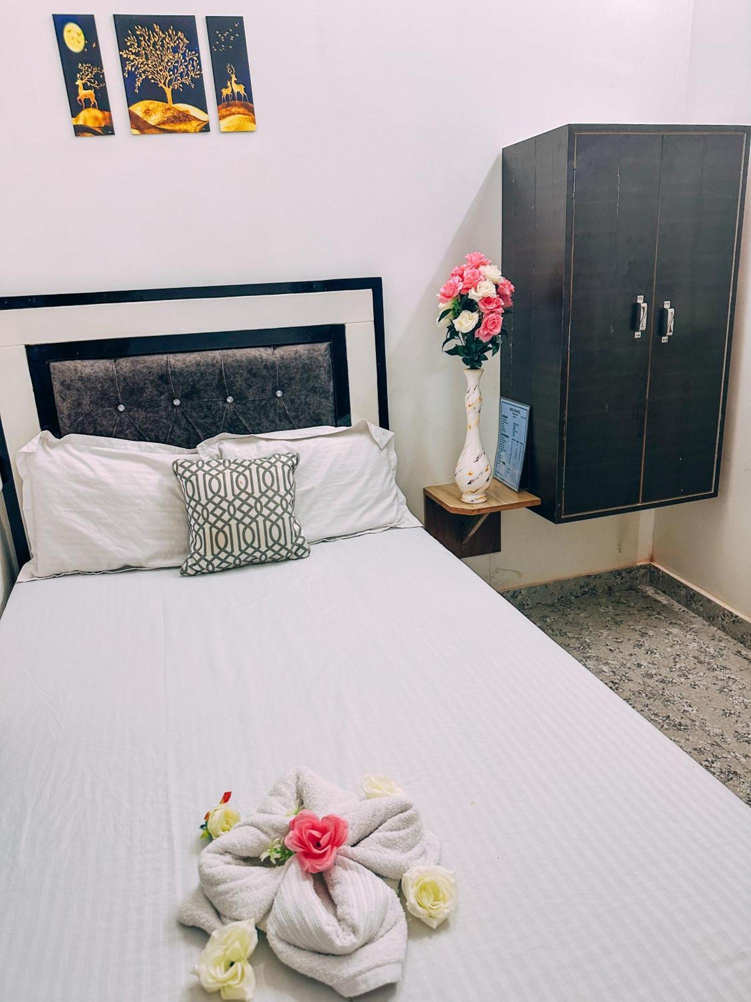 Shree K.B Guest House Varanasi Dış mekan fotoğraf